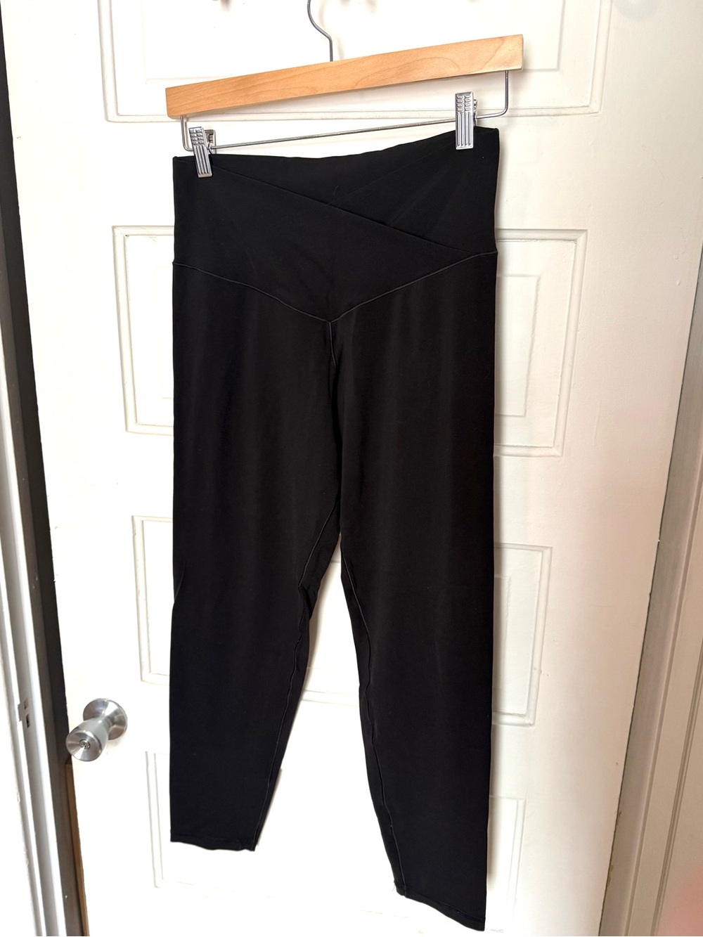 Aerie OFFLINE Real Me Crossover High Waisted Leggings, Black, XL long
